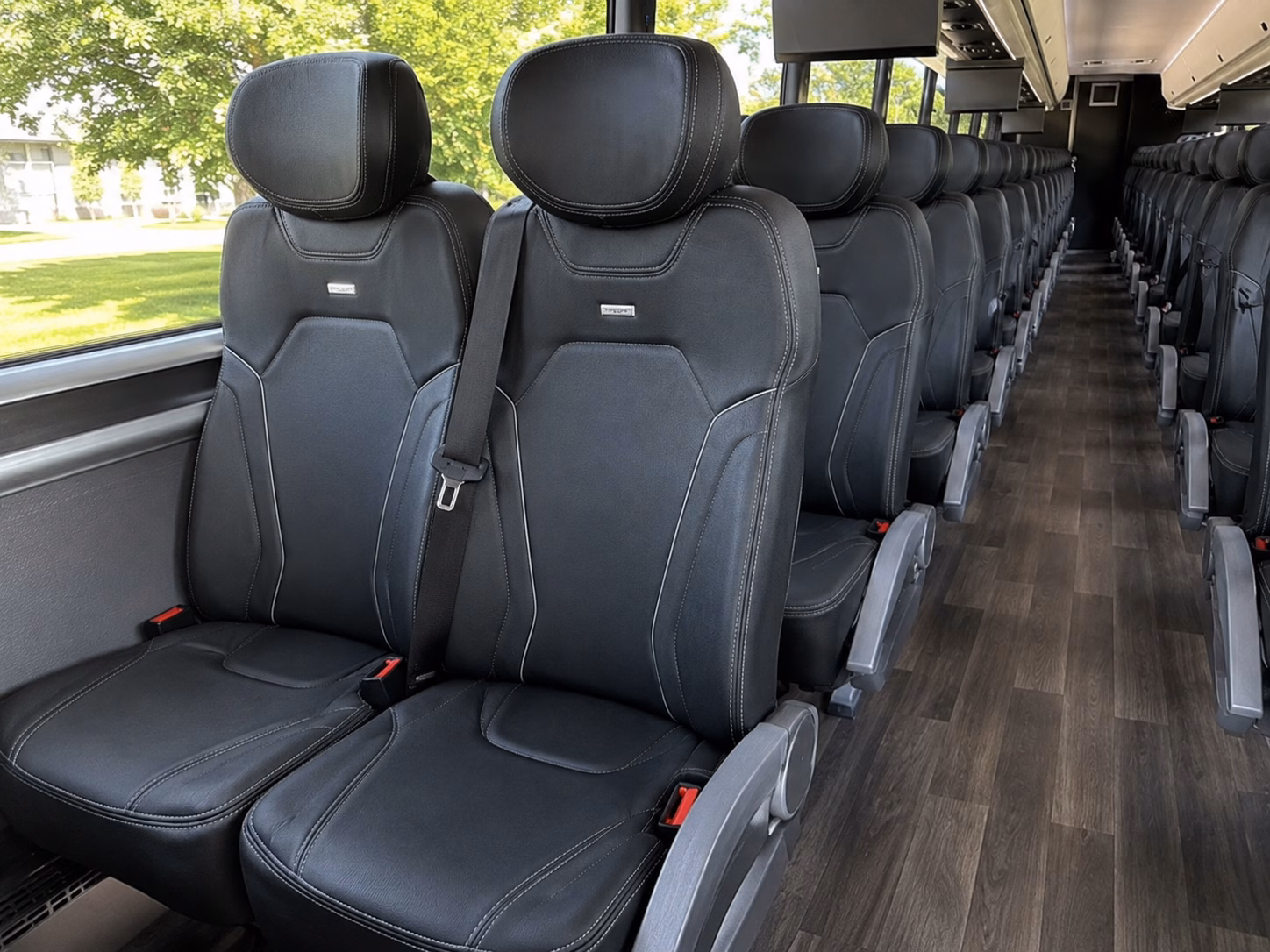 busrentalvineland com can help you plan a full day winery crawl through south jersey